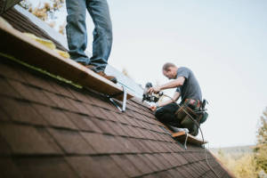 Local Roofers in Spring Valley Lake, CA